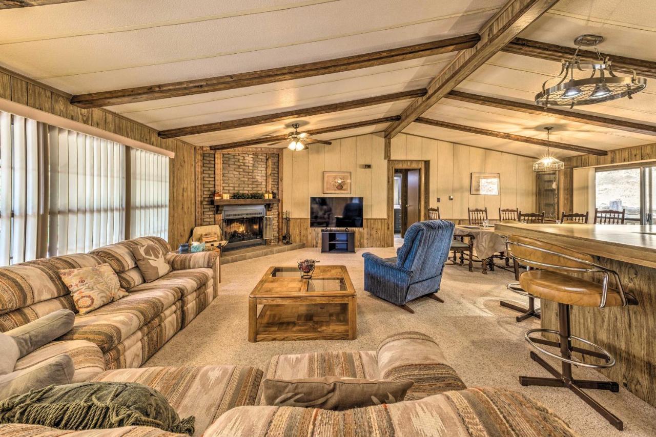 3 Mi To Ruidoso Winter Park Home With Fireplace! Luaran gambar